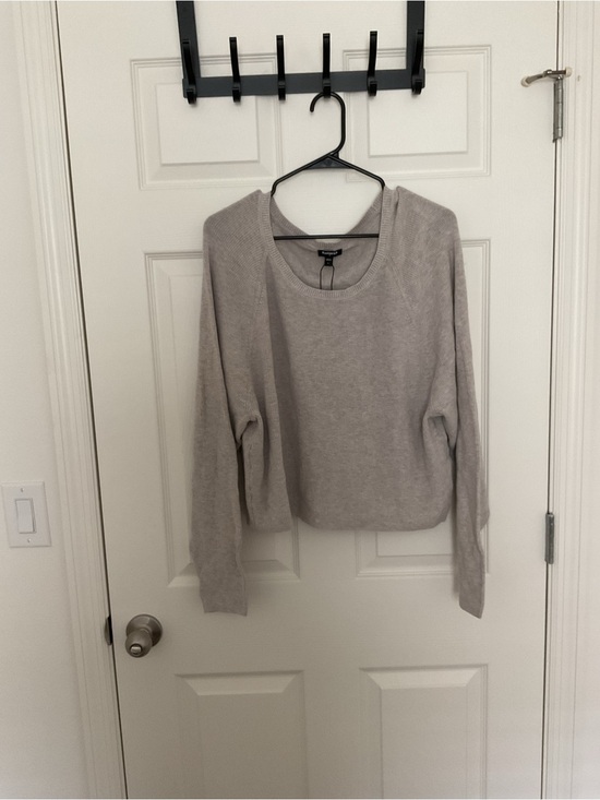 Express Sweaters - Express Light Gray Ribbed Crewneck Sweater